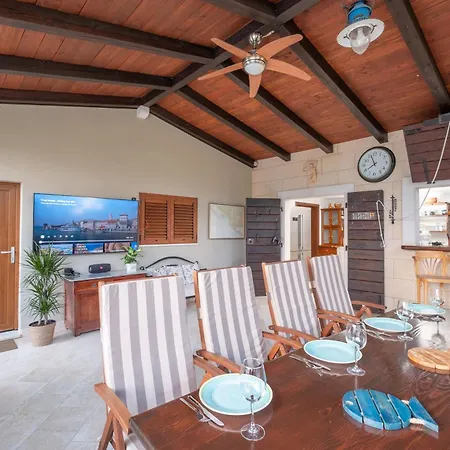 Verandah Vila Trogir