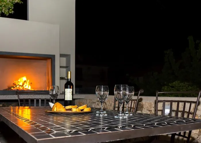 Verandah فيلة تروغير