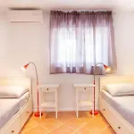 Verandah Vila *